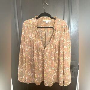 LC Lauren Conrad Size Large Sheer Long Sleeve Blouse